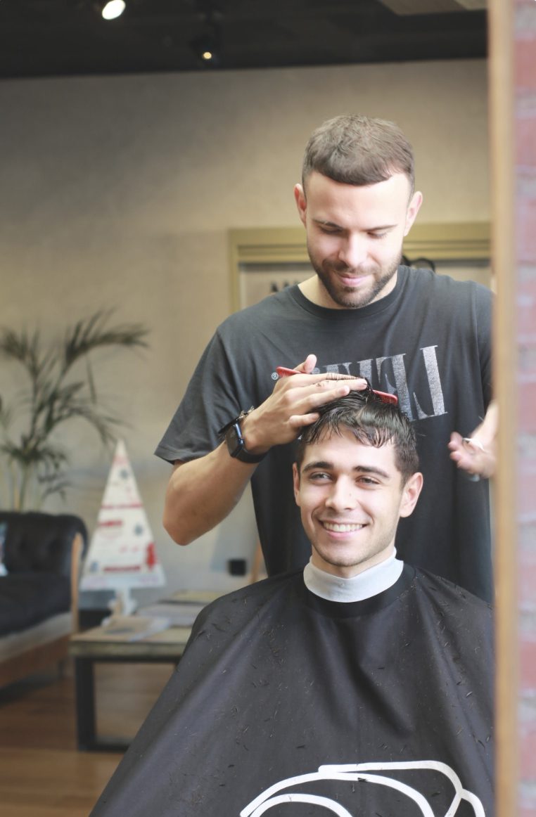 Estilisme personalitzat a Avinguda 44 Barberia